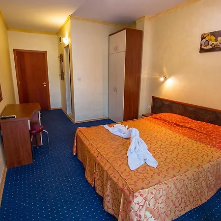 Szálloda Bahami 3*